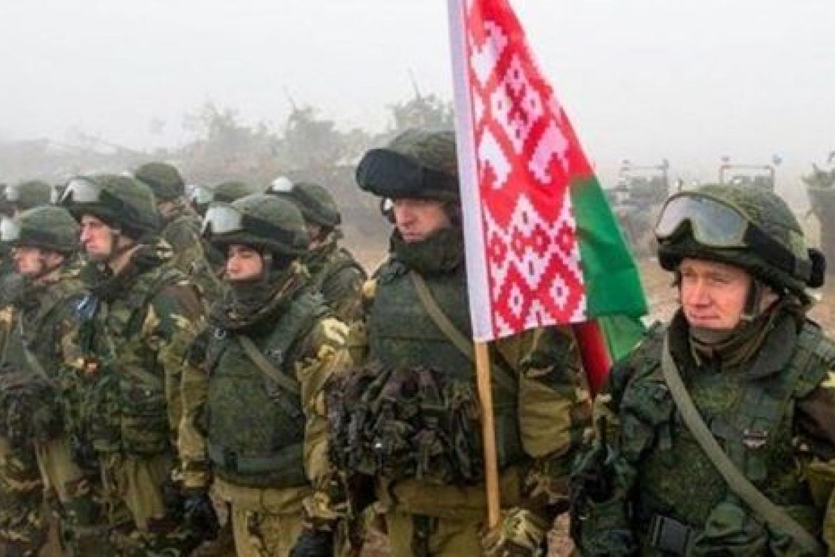 Армію Білорусі готують до переведення з мирного на воєнний час Армію Білорусі готують до переведення з мирного на воєнний час