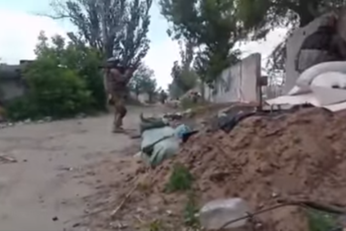 ЗСУ контратакують у Сєвєродонецьку, в луганському штабі серйозна паніка, - блогер ЗСУ контратакують у Сєвєродонецьку, в луганському штабі серйозна паніка, - блогер