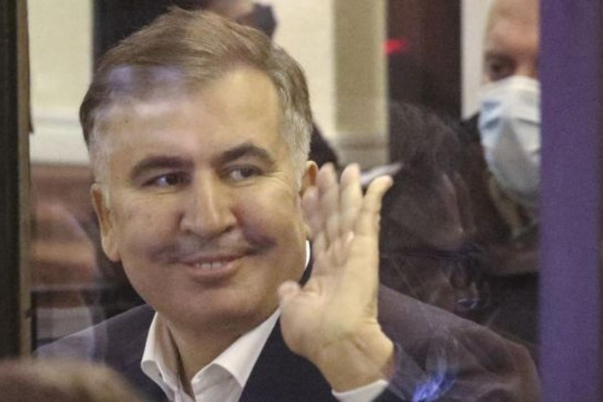 Саакашвили уходит из грузинской политики, - адвокат