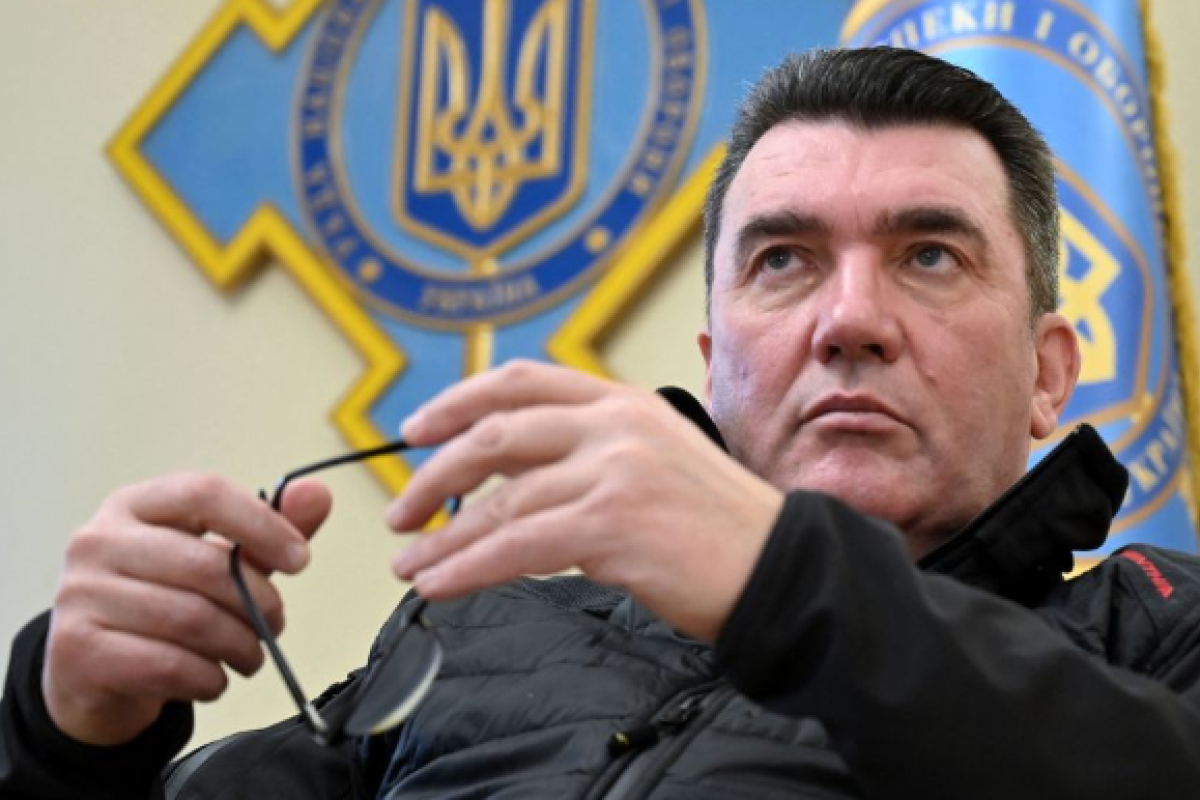 "Это анонс?" Данилов опубликовал картинку с уничтоженным Крымским мостом