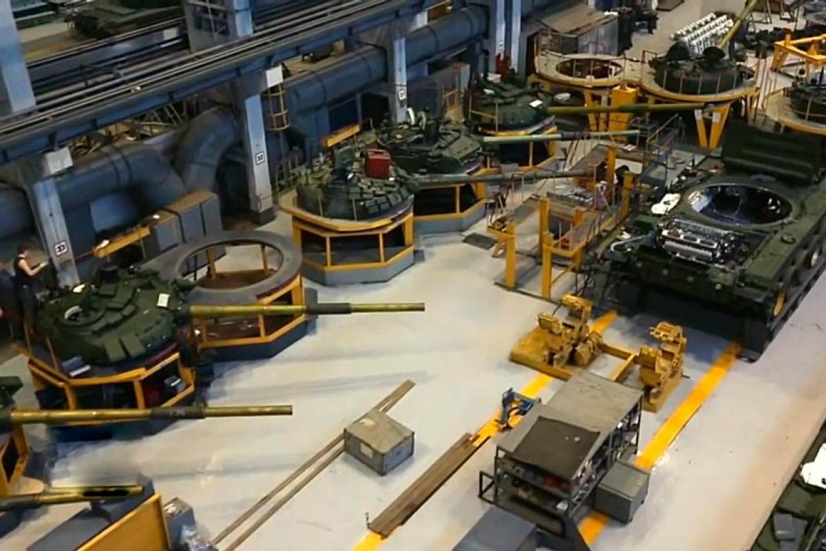 Кремль готується до тривалої війни з Україною та мобілізує ВПК, - ISW