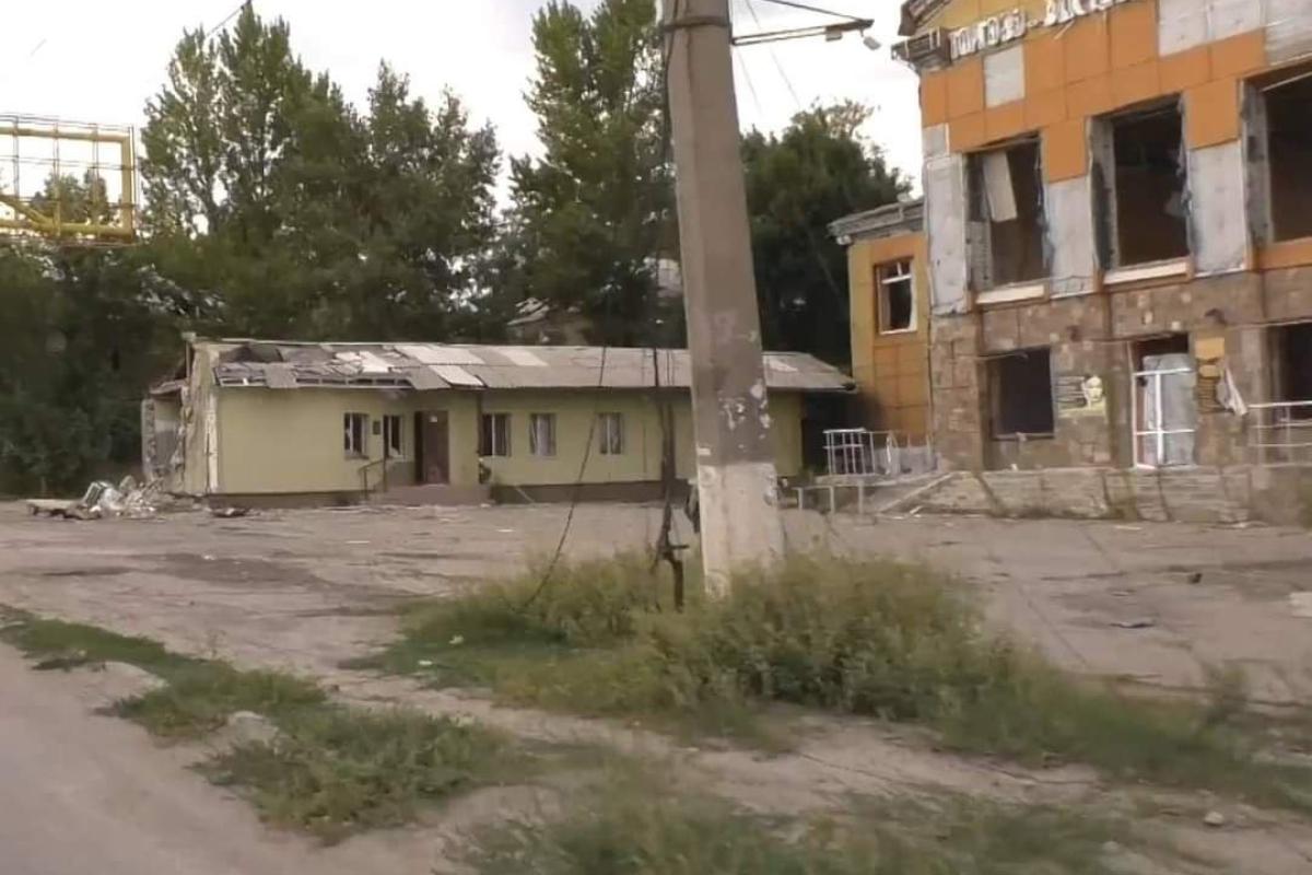 Знають, що не заплатять: в окупованих містах Луганщини люди відмовляються працювати, - Гайдай Знають, що не заплатять: в окупованих містах Луганщини люди відмовляються працювати, - Гайдай