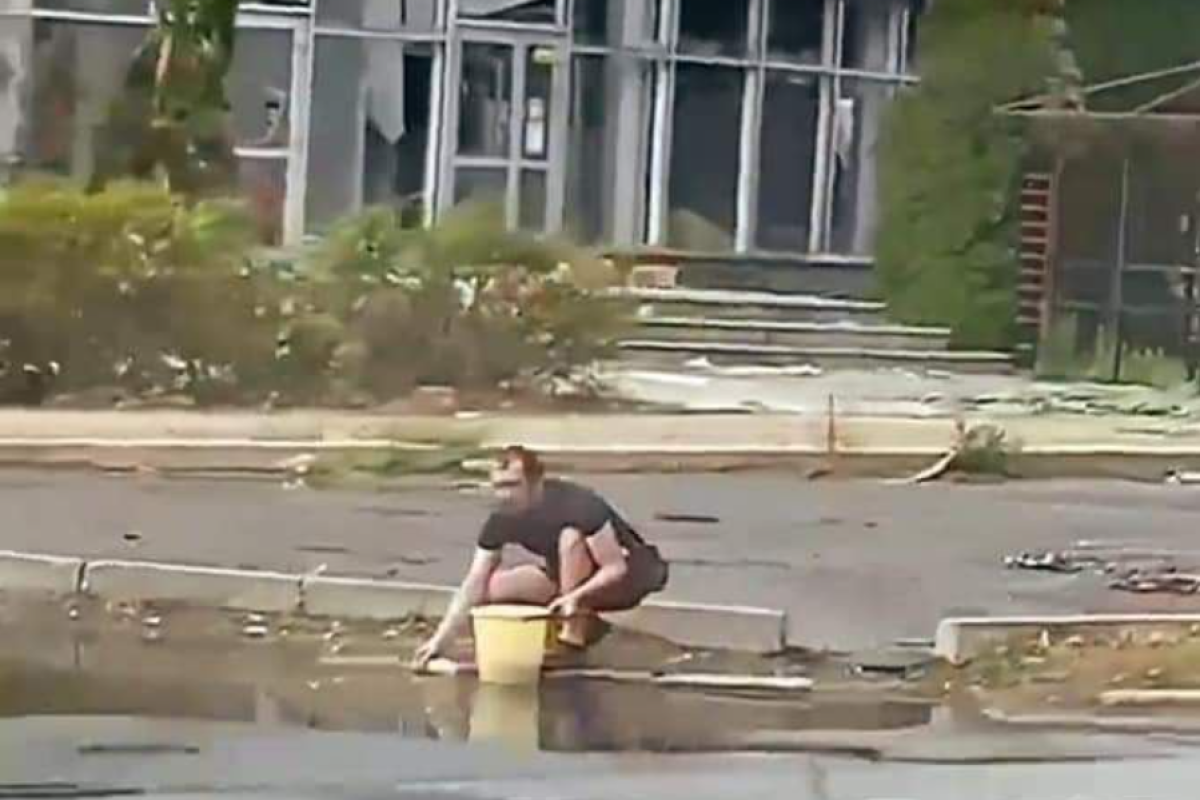 Вода з калюжі та пересувний зомбоящик: як виглядає російське "звільнення" Сєвєродонецька Вода з калюжі та пересувний зомбоящик: як виглядає російське "звільнення" Сєвєродонецька