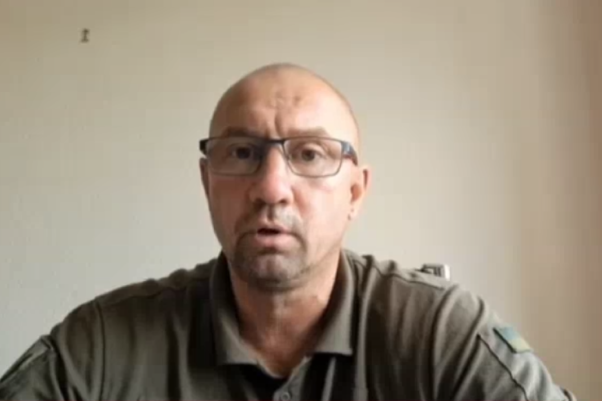 Глава ВА Лисичанска о ситуации в городе: "Люди за еду роют уличные туалеты"