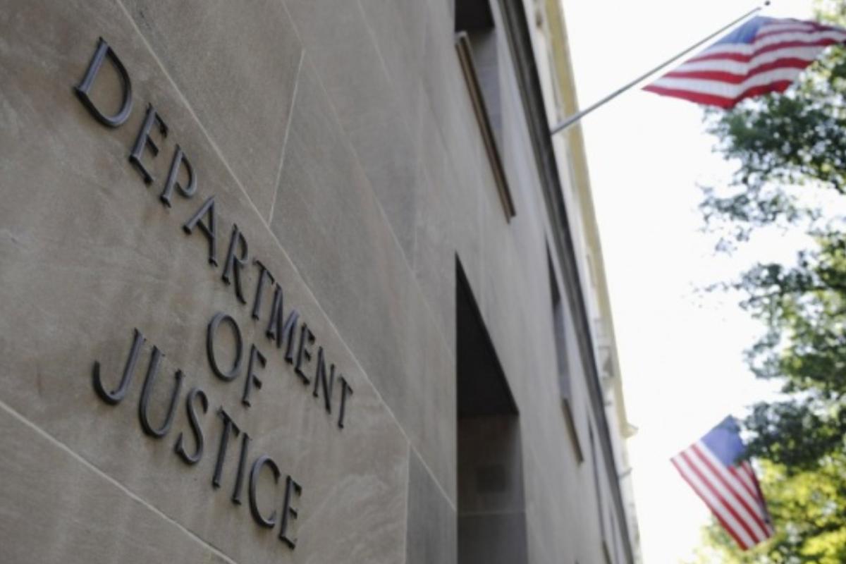 Мін'юст США просить Конгрес дозволити передачу російських активів Україні Мін'юст США просить Конгрес дозволити передачу російських активів Україні