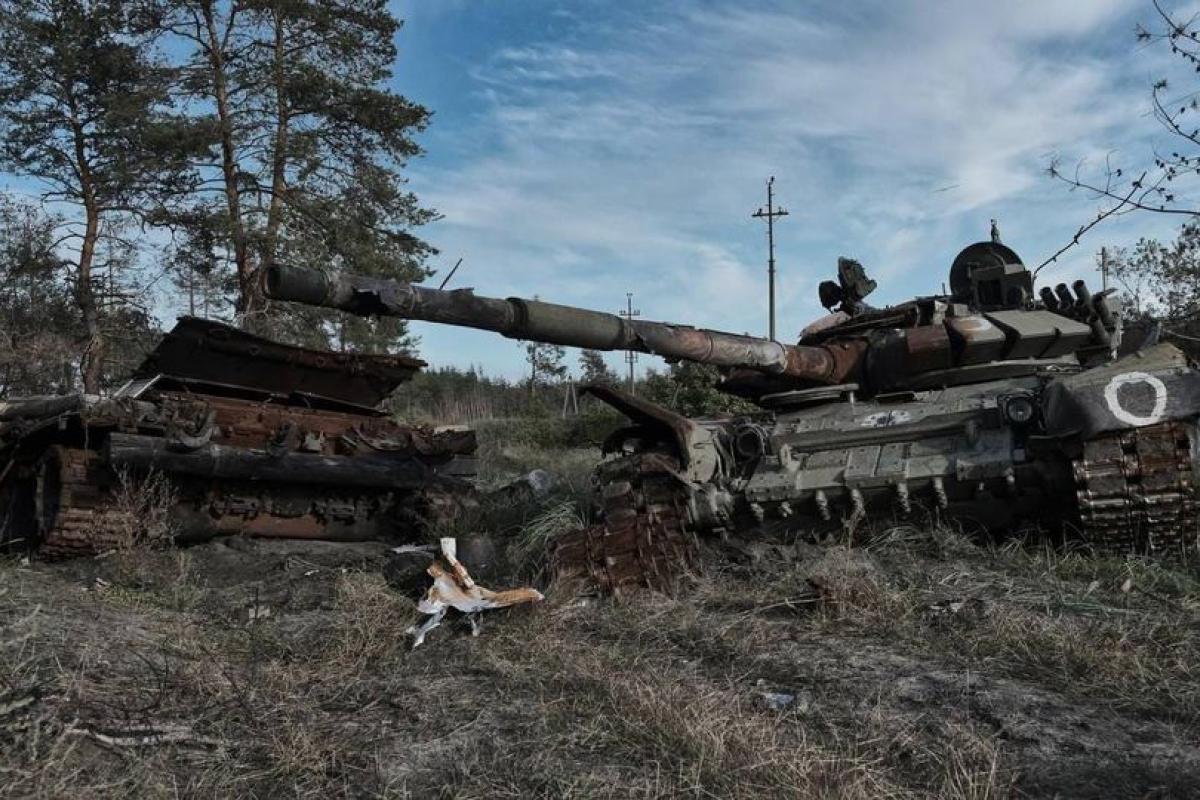 Росіяни при відступі підірвали дамбу на Донетчині, а на Луганщині знищують документацію: зведення Генштабу Росіяни при відступі підірвали дамбу на Донетчині, а на Луганщині знищують документацію: зведення Генштабу