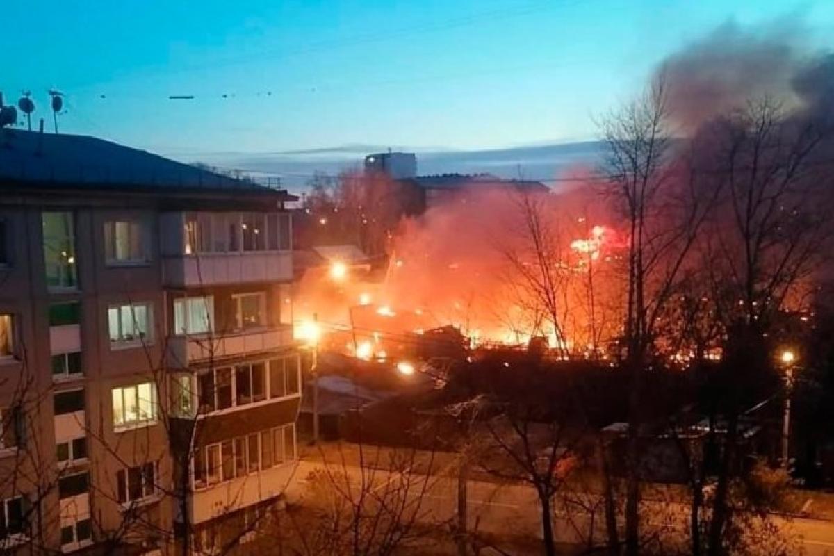 Падіння винищувача в Іркутську: пілоти померли дивним чином, - ЗМІ Падіння винищувача в Іркутську: пілоти померли дивним чином, - ЗМІ