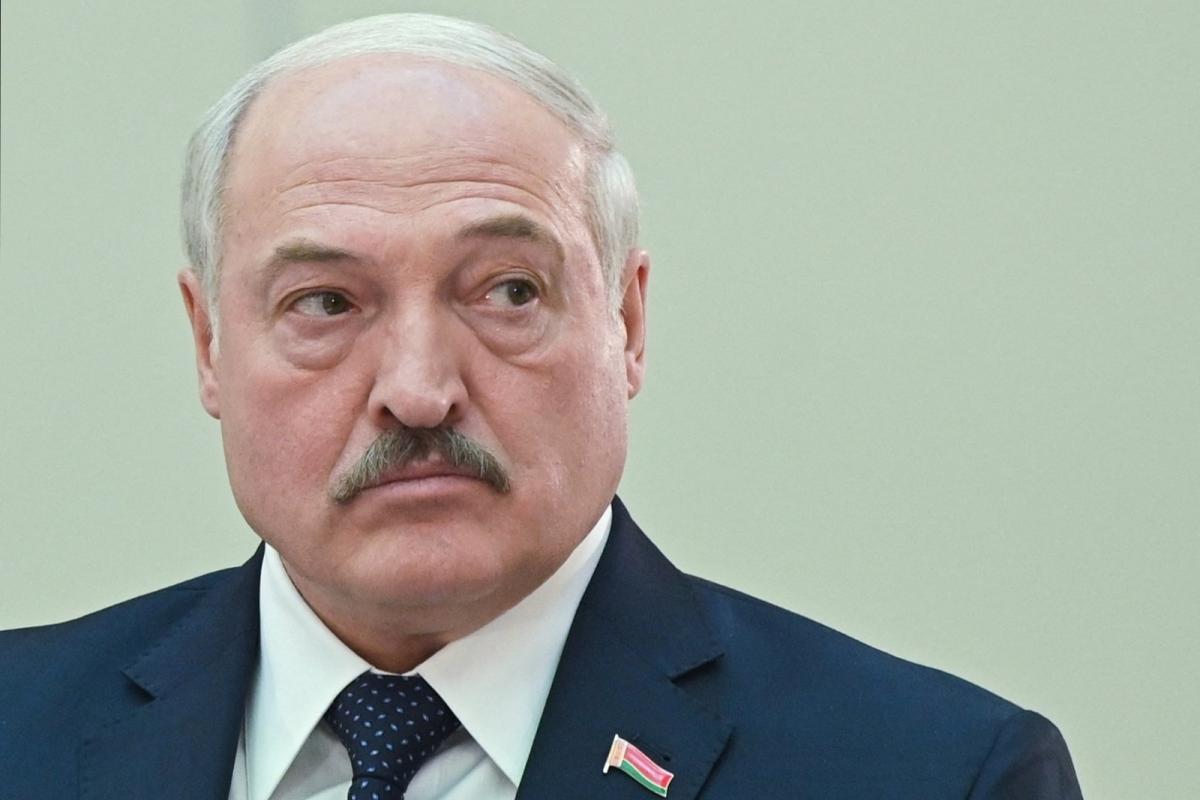 Лукашенко признал, что Беларусь участвует в российской "спецоперации" в Украине Лукашенко признал, что Беларусь участвует в российской "спецоперации" в Украине