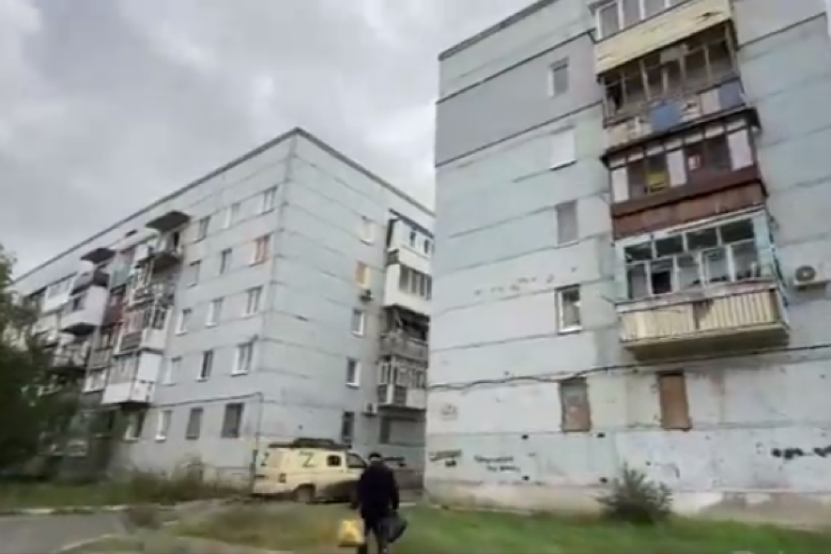 Обстановка у Сєвєродонецьку: голод, руйнування та ризик зустріти зиму в епіцентрі бойових дій Обстановка у Сєвєродонецьку: голод, руйнування та ризик зустріти зиму в епіцентрі бойових дій