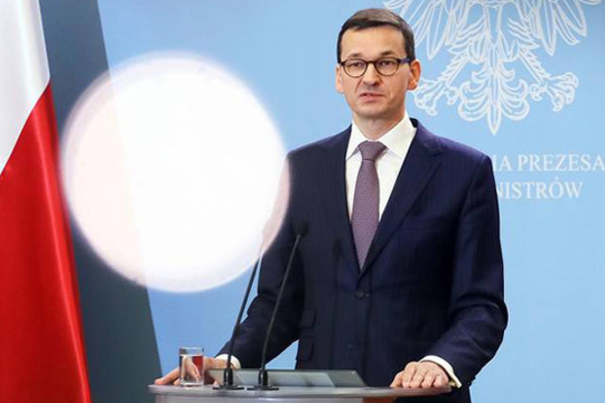 В Польше не могут установить, откуда была выпущена упавшая в Пшеводуве ракета В Польше не могут установить, откуда была выпущена упавшая в Пшеводуве ракета