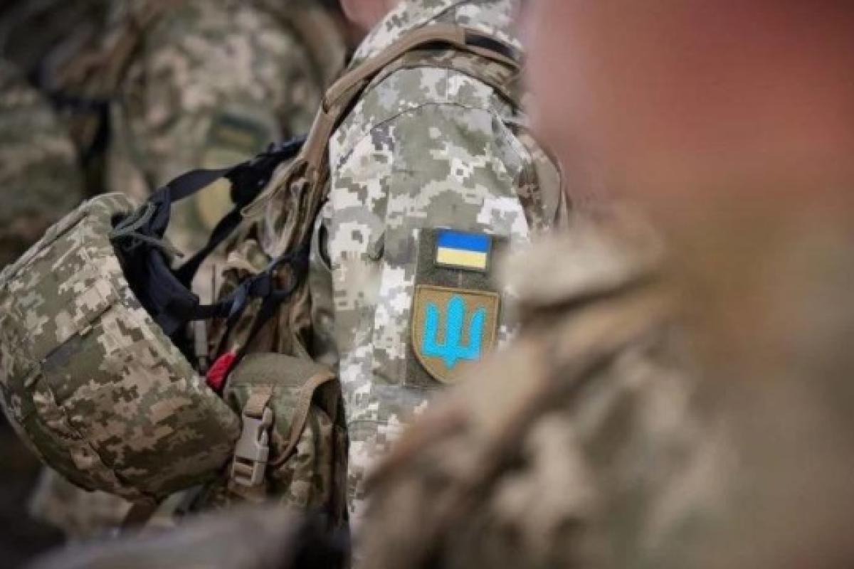 У Міноборони розповіли, що ні в якому разі не можна робити родичам зниклих безвісти та полонених військових У Міноборони розповіли, що ні в якому разі не можна робити родичам зниклих безвісти та полонених військових