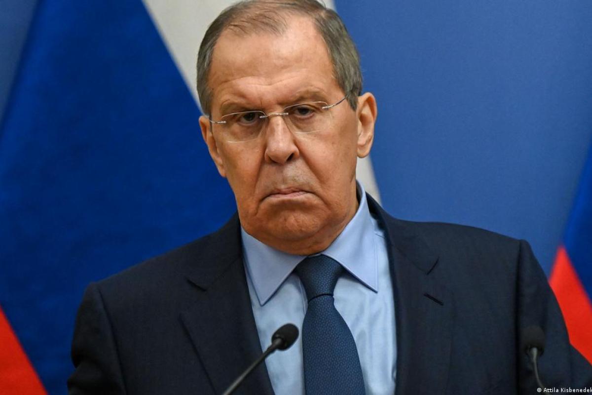 Лавров втік із саміту G20 за годину до ракетного обстрілу України Лавров втік із саміту G20 за годину до ракетного обстрілу України