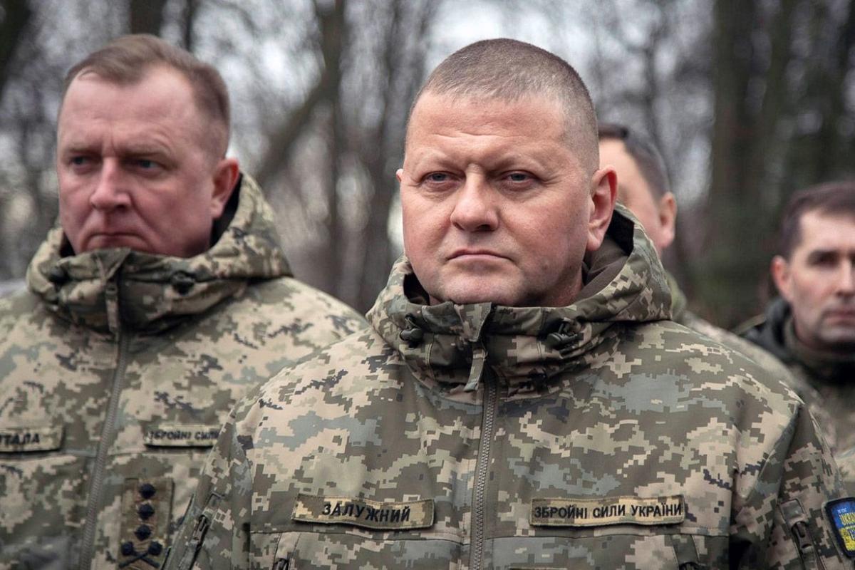 Залужний про ситуацію на фронті: ЗСУ продовжують наступ на Харківському напрямку, на Херсонському - закріплюються