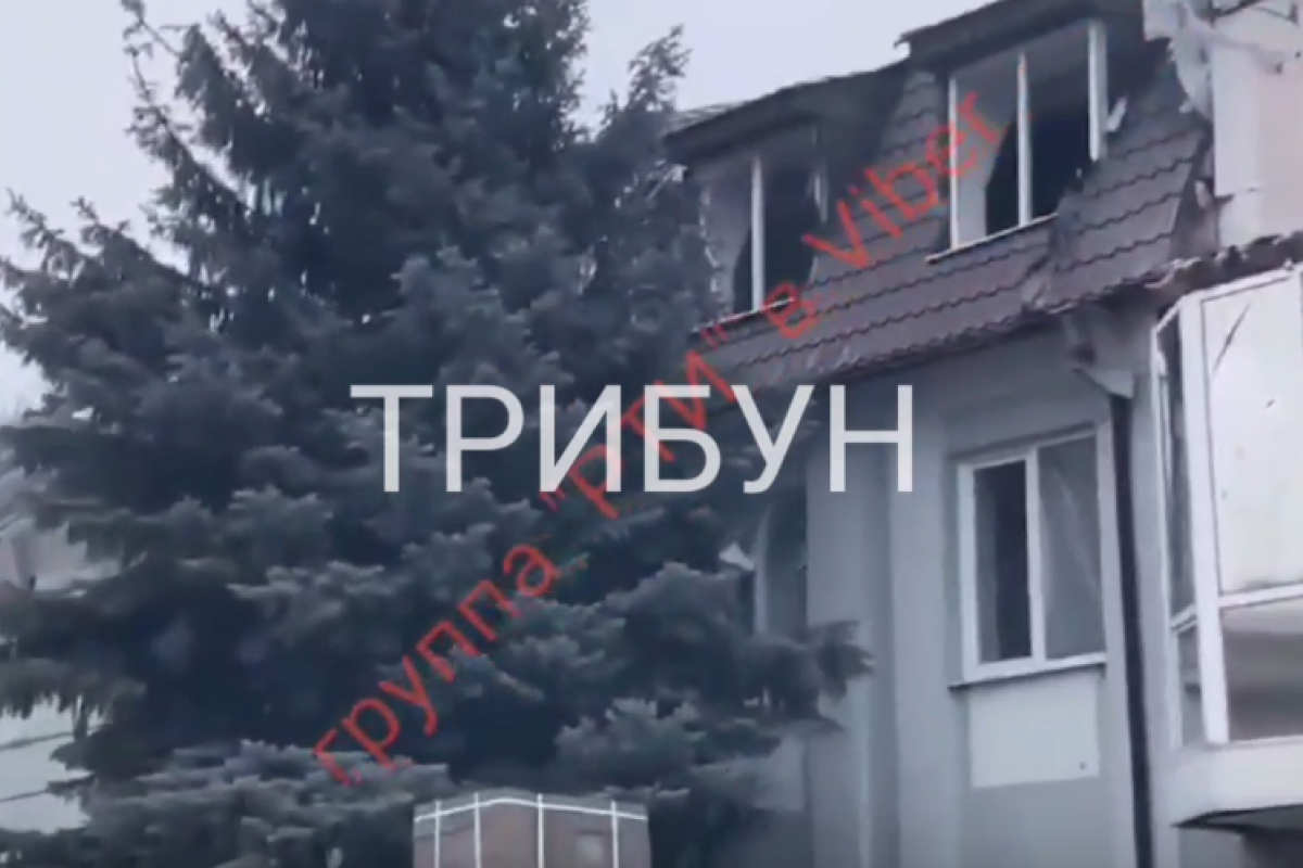 Руїни і ракети, що стирчать із землі: сумне відео з окупованого Лисичанська Руїни і ракети, що стирчать із землі: сумне відео з окупованого Лисичанська