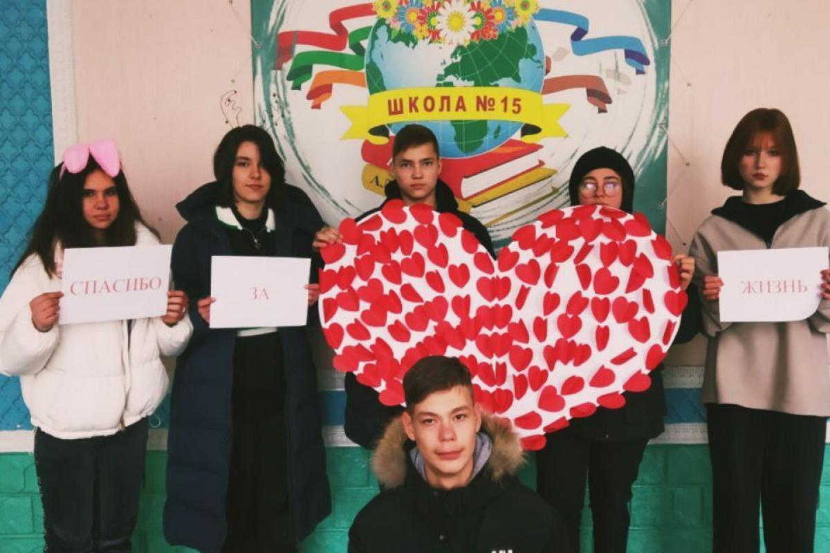 «Дякую, що залишили живими?»: В Сєвєродонецьку провели пропагандистську акцію - відео «Дякую, що залишили живими?»: В Сєвєродонецьку провели пропагандистську акцію - відео