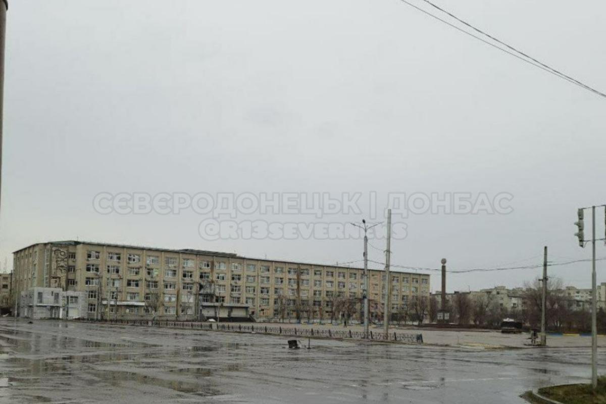 «Свято серед розрухи»: з’явилися нові фото Сєвєродонецька «Свято серед розрухи»: з’явилися нові фото Сєвєродонецька