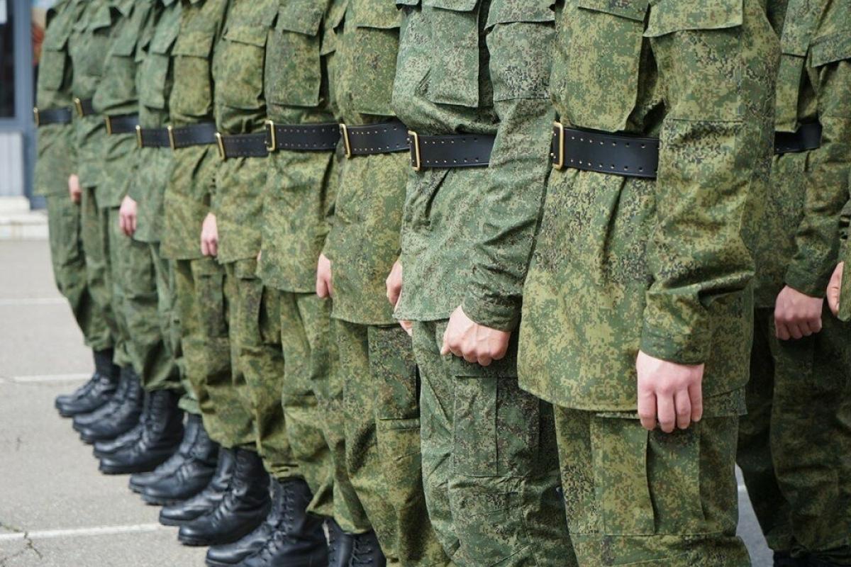 "Гребут оставшихся": На территории оккупированной Луганщины на фронт забирают даже "забронированные" категории населения "Гребут оставшихся": На территории оккупированной Луганщины на фронт забирают даже "забронированные" категории населения