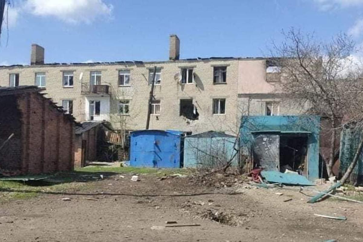 "Тягнуть навіть дрова": У Кремінній процвітає масове мародерство "Тягнуть навіть дрова": У Кремінній процвітає масове мародерство