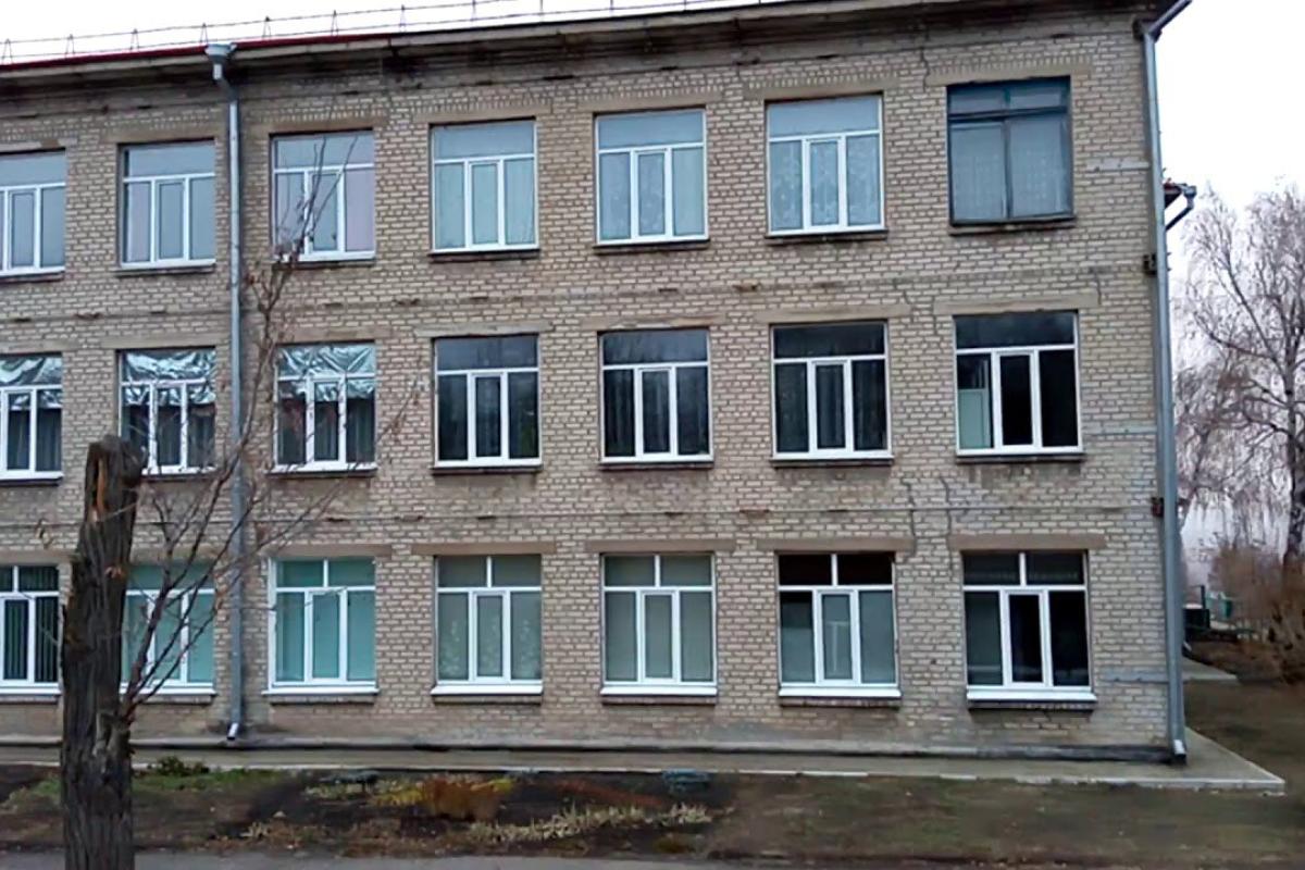 "Проблем ще більше", або Як в холодних школах Лисичанська намагаються організувати навчання
