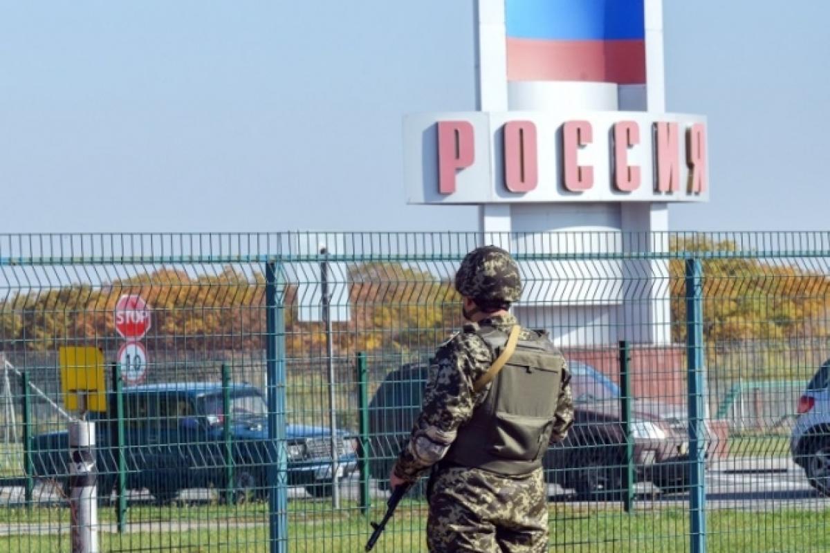 Граждане только на бумаге: Что требуют от жителей "ЛНР" на границе с Россией
