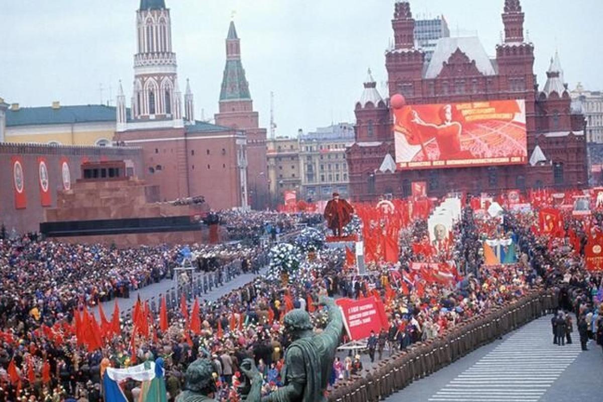 Знову бояться: у Москві не буде параду 1 травня Знову бояться: у Москві не буде параду 1 травня