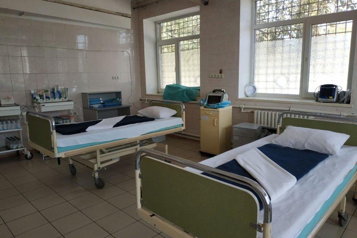 "Школы превращают в военные госпитали": Генштаб рассказал о медицине на Луганщине "Школы превращают в военные госпитали": Генштаб рассказал о медицине на Луганщине