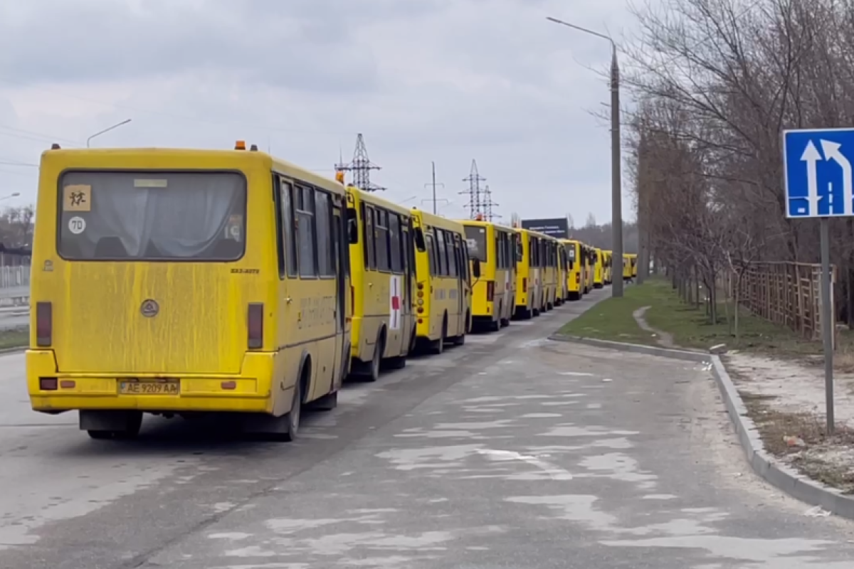 Оккупанты возвращают домой жителей Запорожской области после "эвакуации": в ЦНС назвали причину