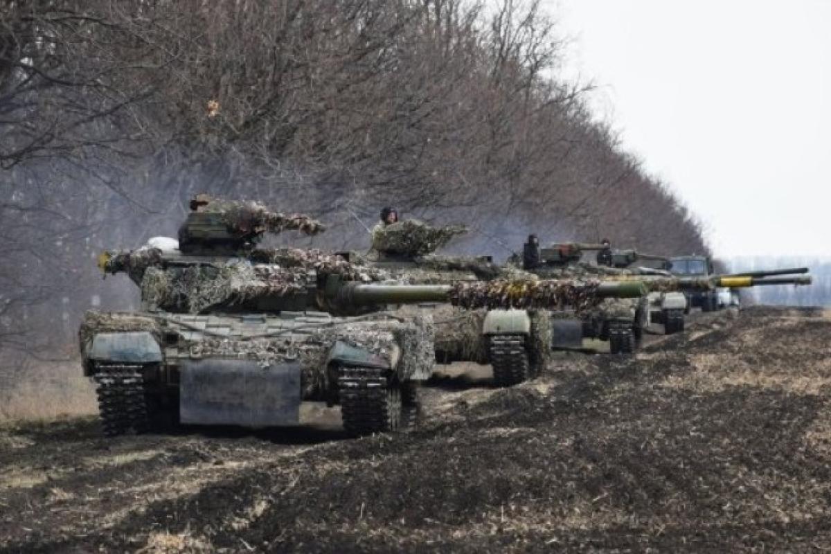 "Від них майже нічого не лишилось": Майор ЗСУ про міста на східному фронті "Від них майже нічого не лишилось": Майор ЗСУ про міста на східному фронті