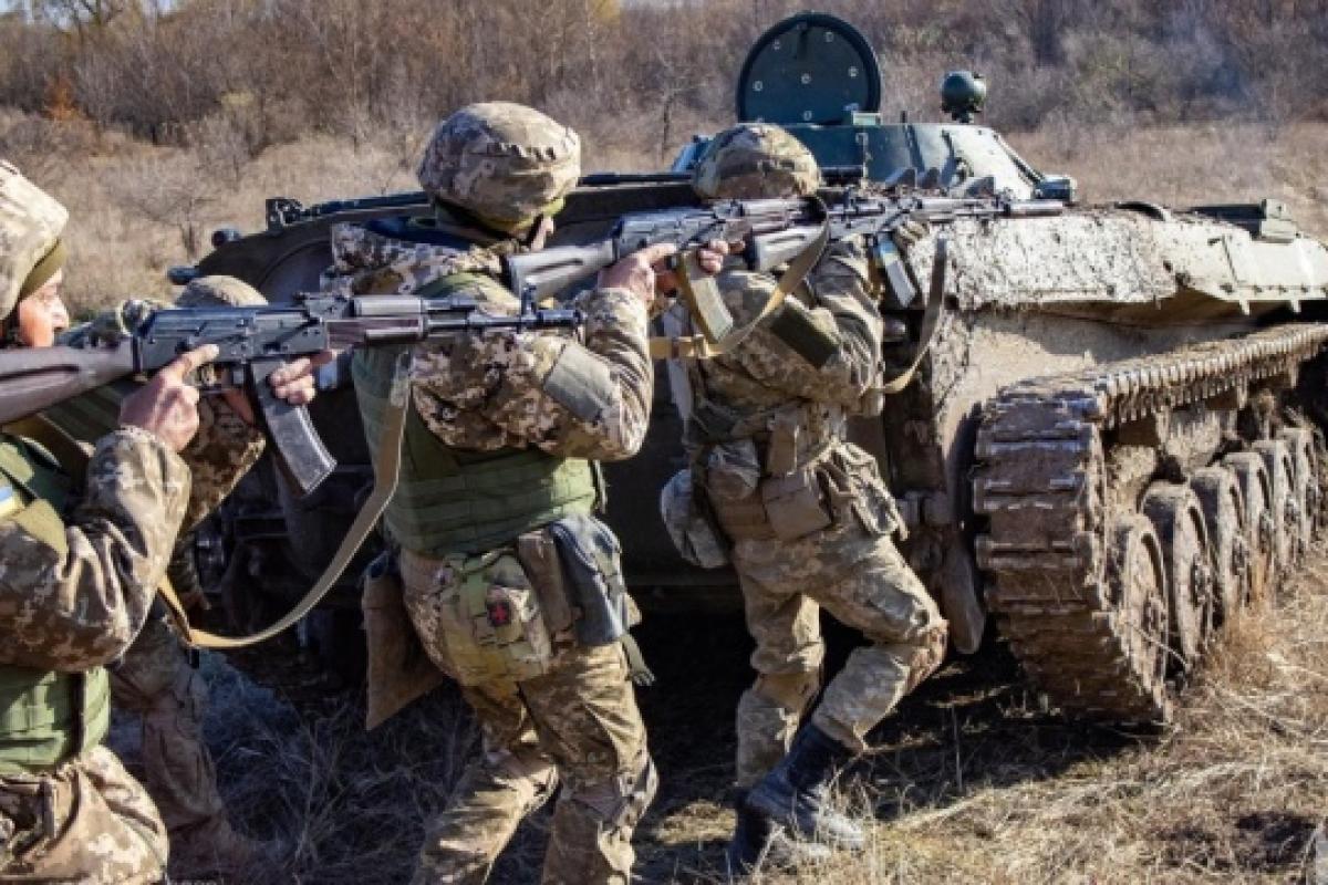 Сьогодні відзначається День Збройних сил України Сьогодні відзначається День Збройних сил України