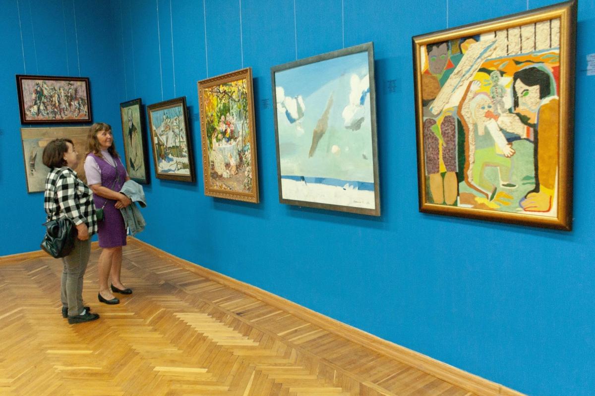 Відкриття резиденції та нові виставки: духовні здобутки музею сучасного мистецтва