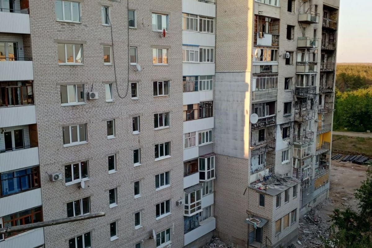 "Задули дірки — і пофарбували": окупаційне псевдовідновлення Сєвєродонецька