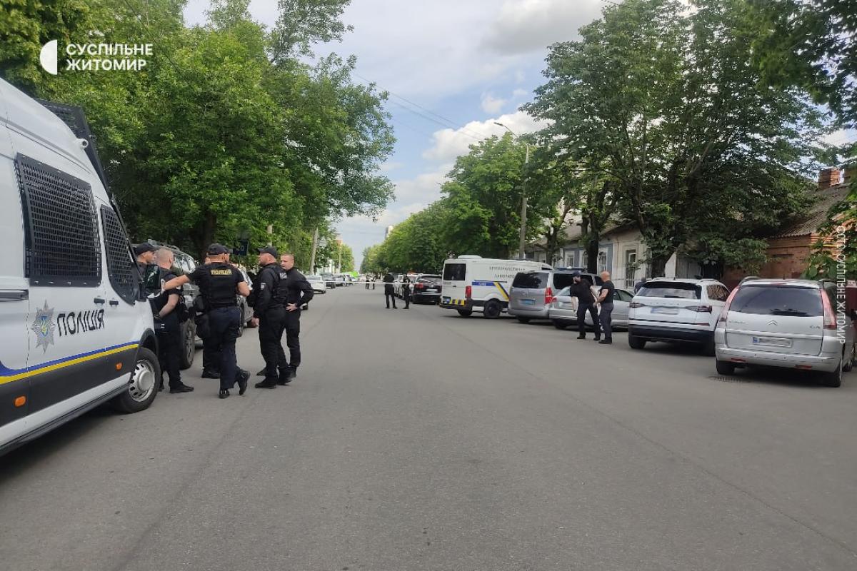 Стрілянина у Житомирі: загинули двоє — колишній боєць “Айдару” застрелив свою ексдружину, а потім себе