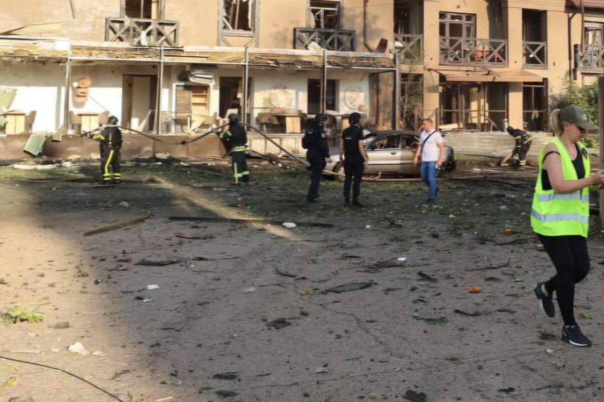 Росіяни атакували Кривий Ріг вдруге: постраждали люди, зруйновано цивільні об’єкти