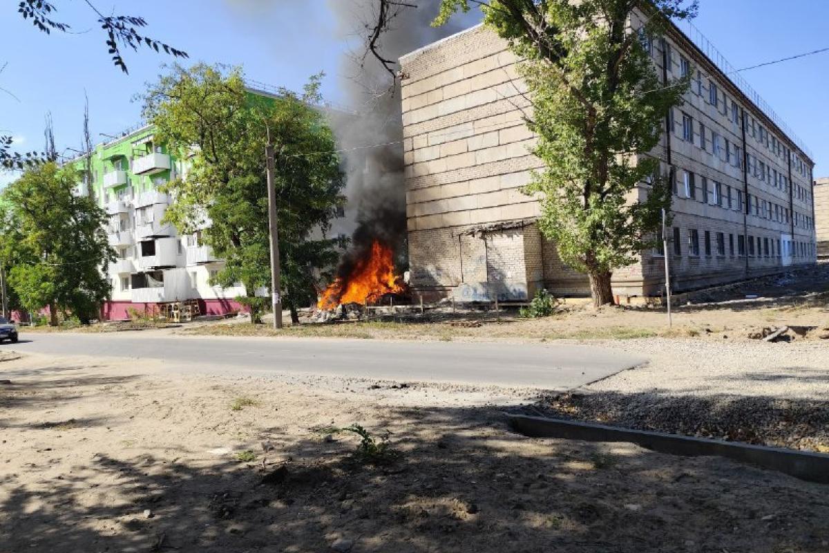 У тимчасово окупованому Сіверськодонецьку Луганської області знову зафіксовано небезпечний інцидент, пов’язаний із проблемою стихійних звалищ.