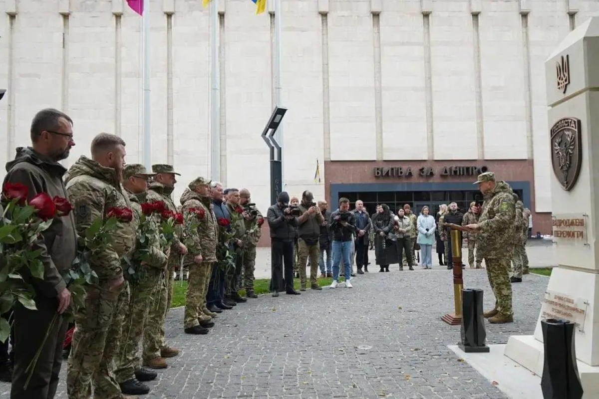 Мемориал погибшим луганским пограничникам