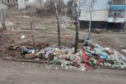 Лисичанск утопает в мусоре после "ремонтов". В сети показали фото. мусор в Лисичанске