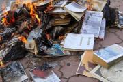 На Херсонщине оккупанты разгромили библиотеки: украинских книг нет