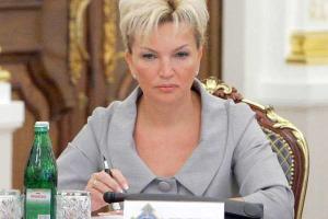 Совещание по вопросам сохранения стабильности в фармацевтической отрасли провела Р. Богатырева 