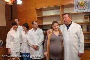 Молодые врачи Кировограда получили ключи от служебных квартир