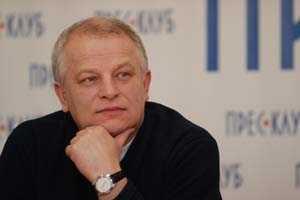 Председатель Нацбанка Украины встретился с жителями киевского микрорайона "Теремки-2"