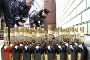 Самостоятельно изъять из обращения фальсификат предложили черкасским предпринимателям 