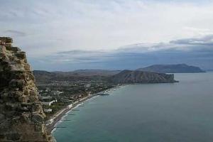 Украина хочет создать в Крыму благоприятные условия для экономической деятельности - А.Максюта