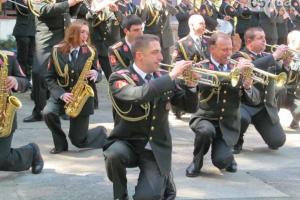 Творческие коллективы подняли  боевой дух защитникам Харьковщины