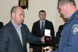 Тернопольские автомайдановцы и работники ГАИ награждены знаками отличия
