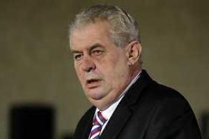 Если Россия решит расширить территориальную экспансию на восточную Украину, то с шутками будет покончено - Милош Земан