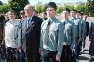 Ровенские школьники готовятся к защите Отечества