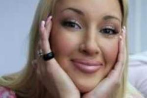 В Малибу акула встретилась с Лерой Кудрявцевой