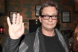 Александр Домогаров уходит из театра "на пике" популярности