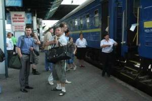 Укрзализныця назначила дополнительный поезд сообщением Киев-Тернополь-Чортков-Залещики