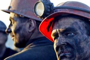 Шахтеры восточной Украины требуют остановить военные действия и сесть за стол переговоров